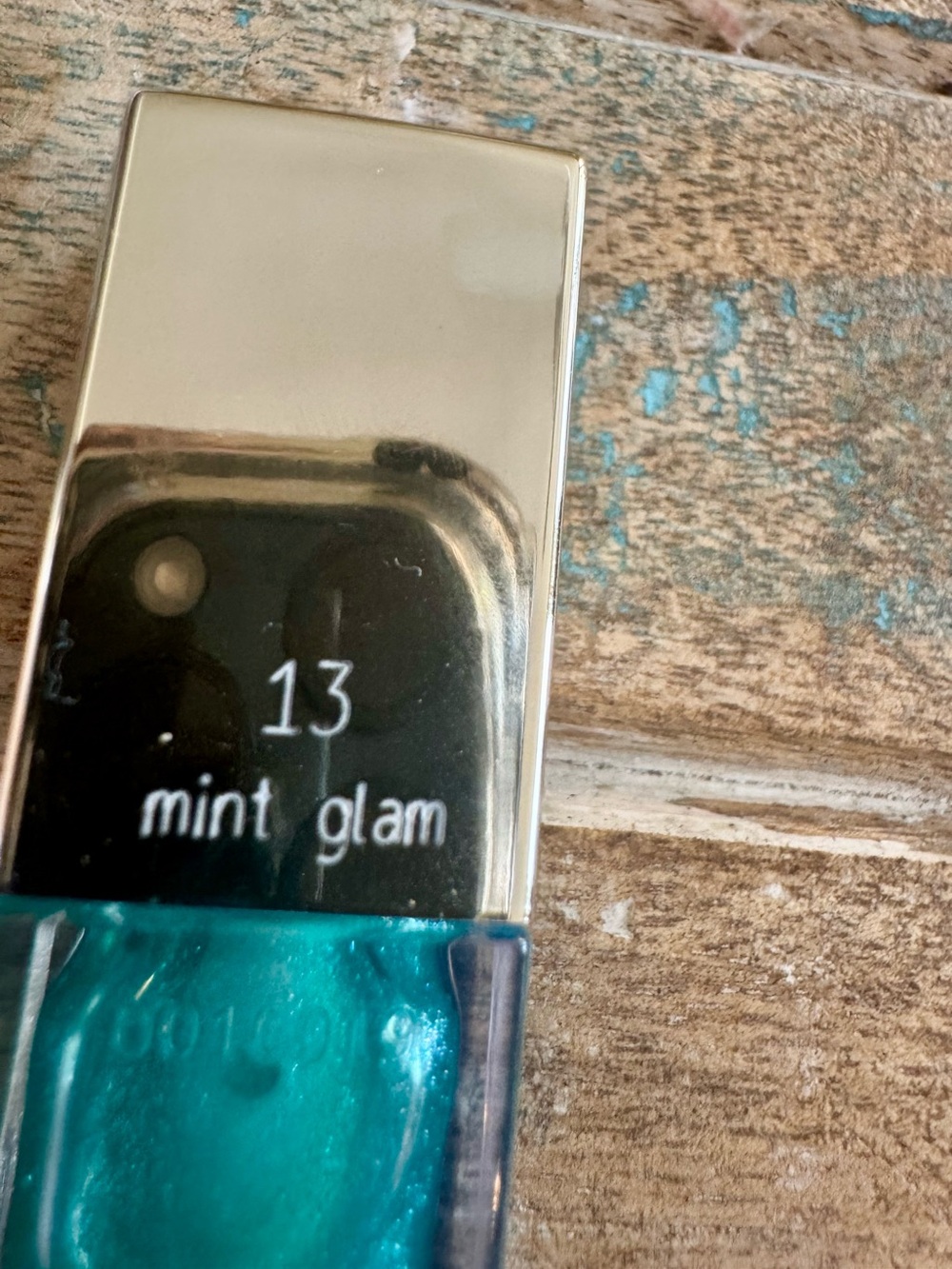 Clarins Lip Comfort Oil - 13 Mint Glam 7 mL - Picture 9 of 9